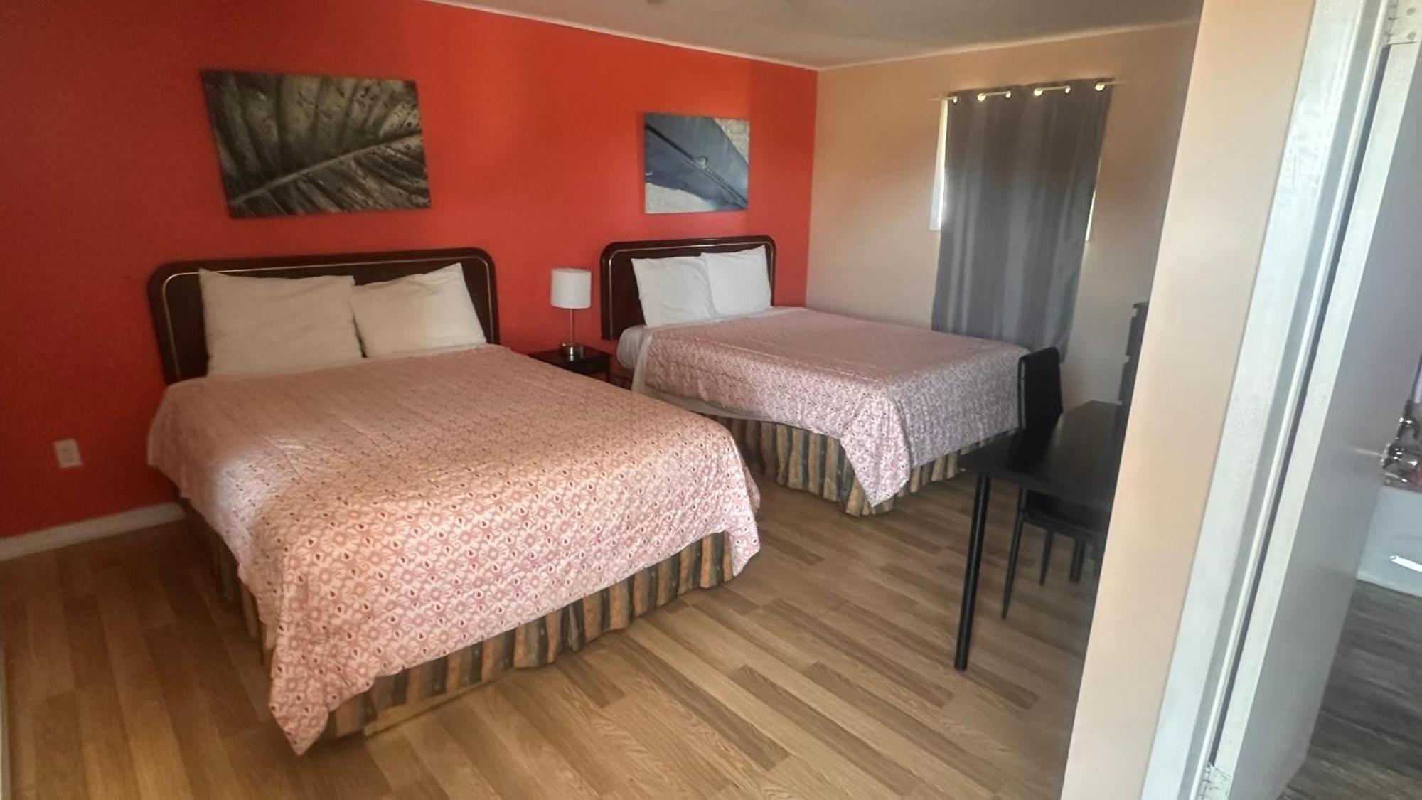 Colonial Motel Chatham-Kent Luaran gambar