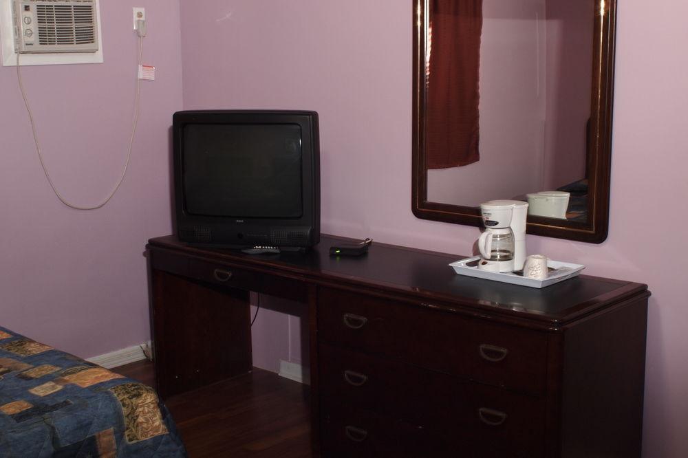 Colonial Motel Chatham-Kent Luaran gambar