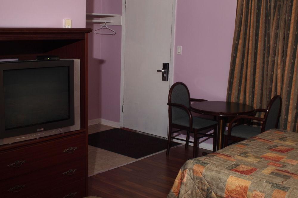 Colonial Motel Chatham-Kent Luaran gambar