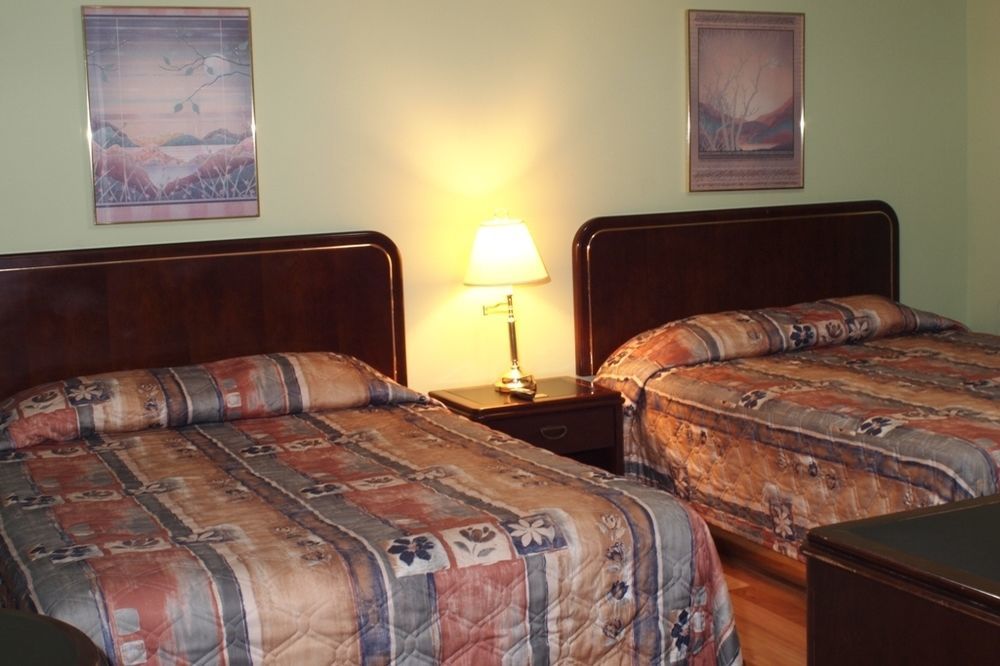 Colonial Motel Chatham-Kent Luaran gambar